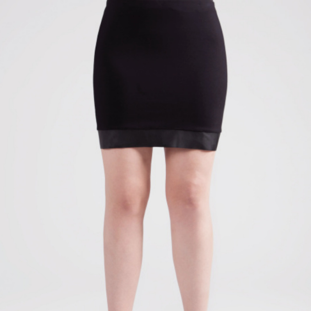 Sympli Cinch Frame Mini Skirt